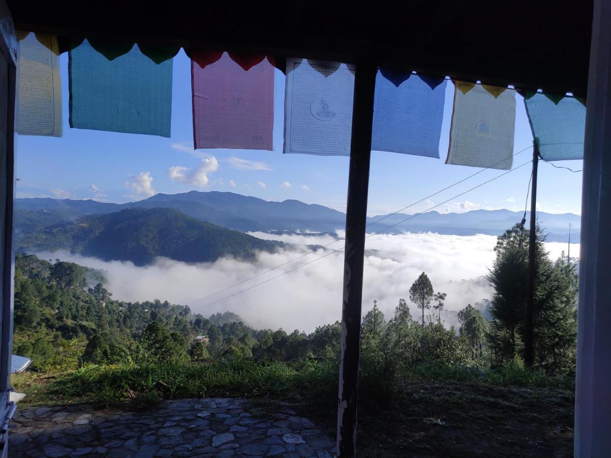 Little Himalayan Abode Villa Almora Exterior photo